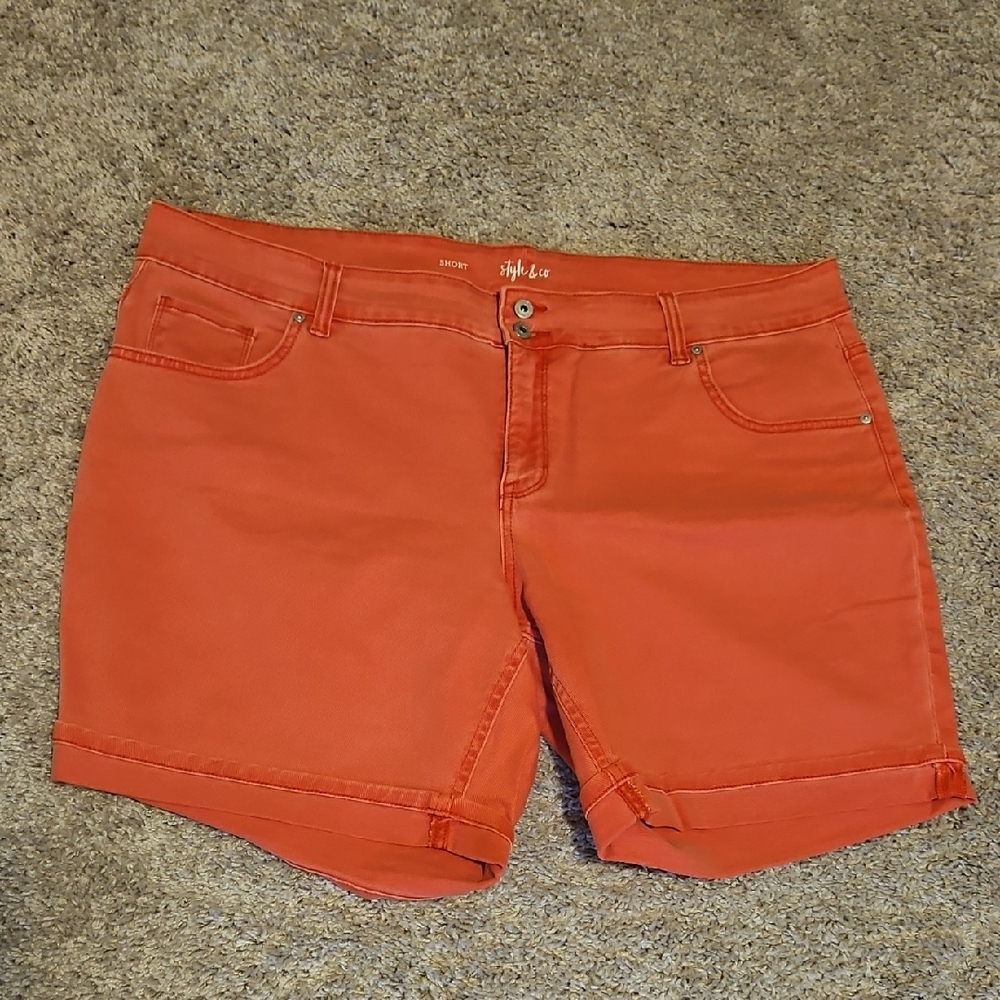 Style & Co. Women's Salmon Colored Cuffed Jean Shorts 18w